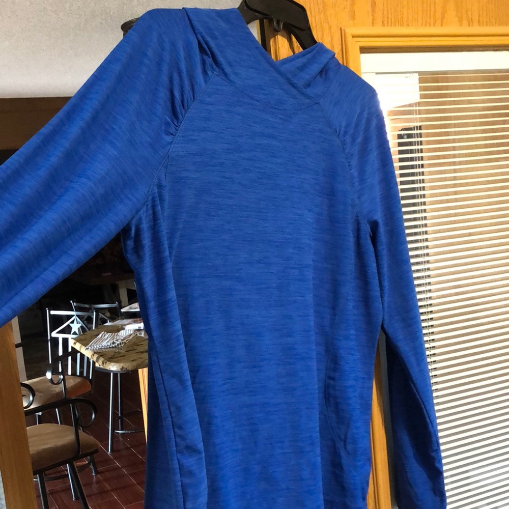 Workout hoodie